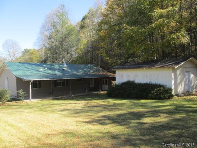 519 Shelton Cove Rd., Waynesville, NC 28786