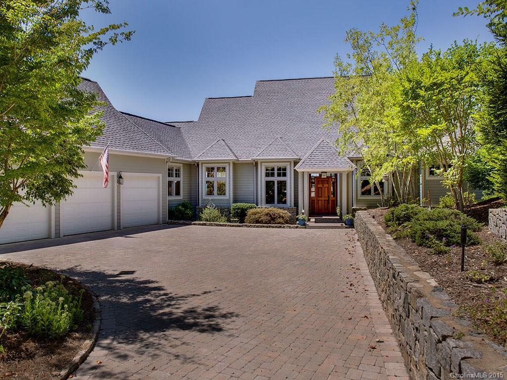 80 Old Hickory Tr., Hendersonville, NC 28739