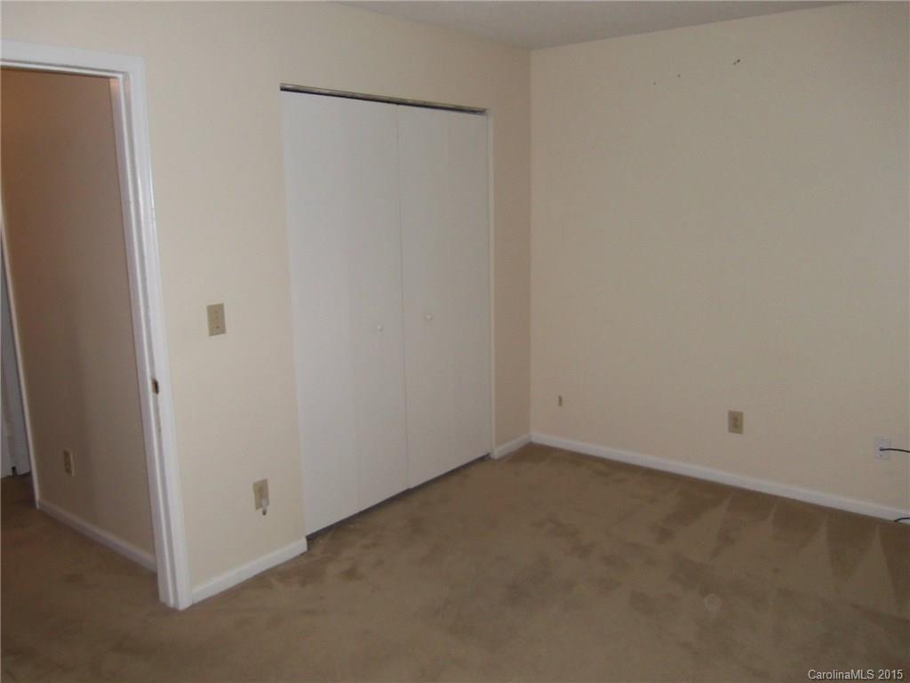 3916 Briarhill Dr., Charlotte, NC 28215