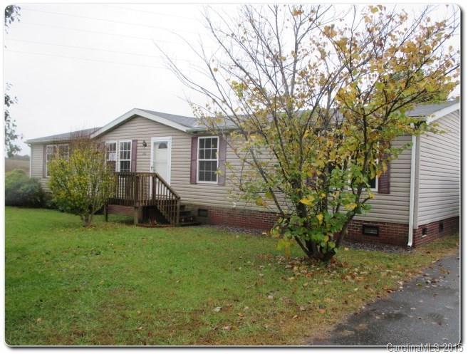 2451 Arrowwood Dr., Hickory, NC 28601