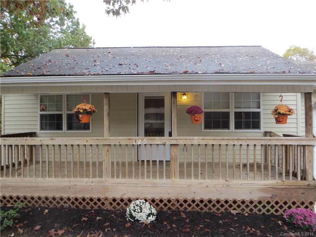 125 Amber Ln., Statesville, NC 28677