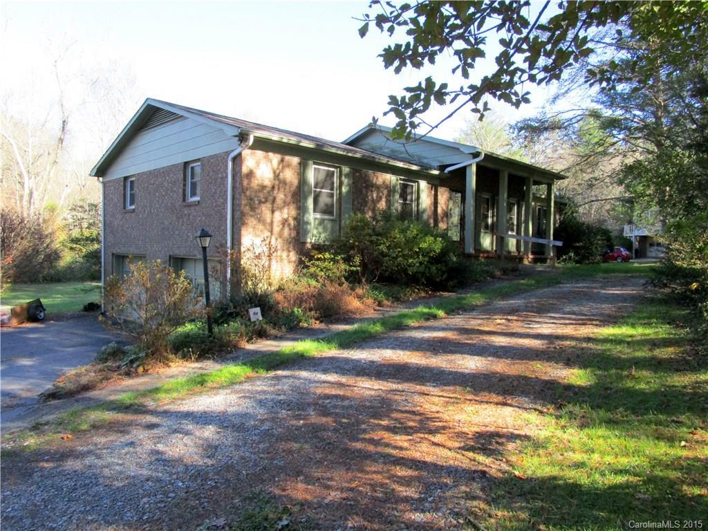 296 N Rugby Rd., Hendersonville, NC 28791
