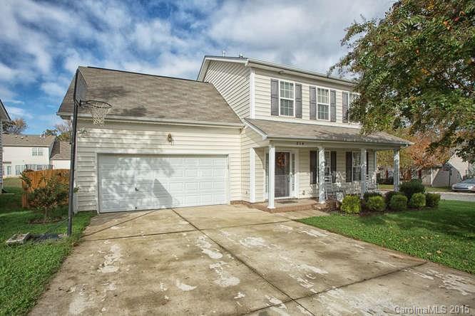 214 Everett Park Dr., Mooresville, NC 28115