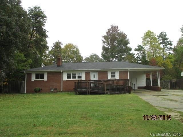 712 Neal Hawkins Rd., Gastonia, NC 28056