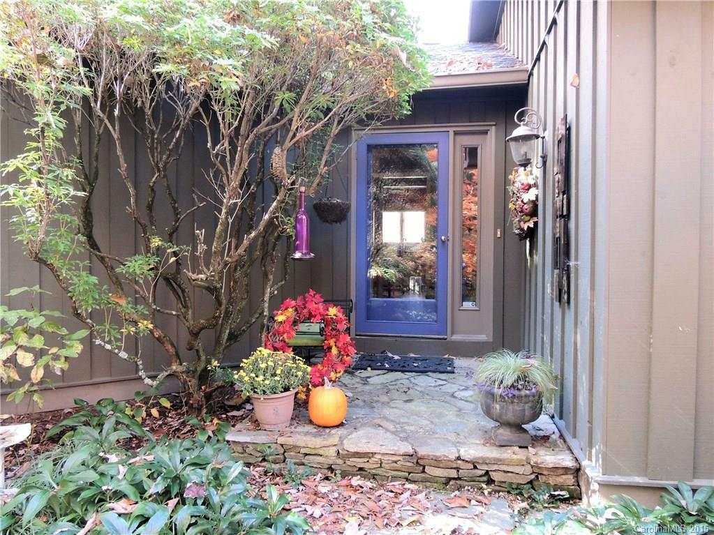 121 Breckenridge Ct. #4, Hendersonville, NC 28739