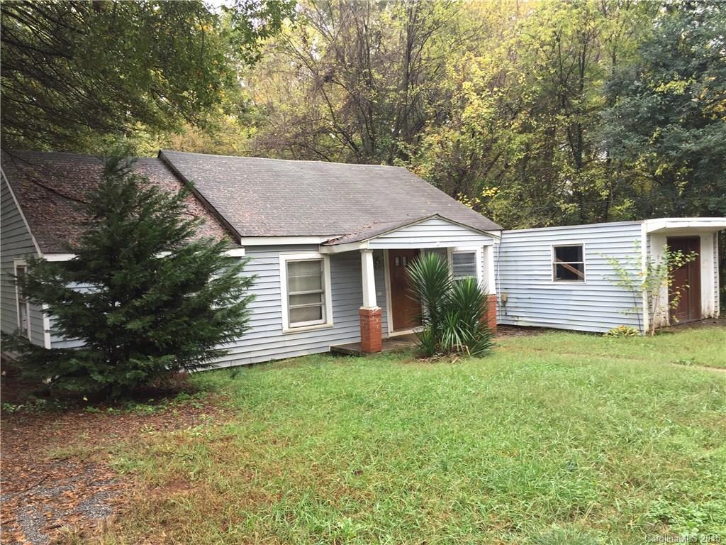 3025 Ross Ave., Charlotte, NC 28208