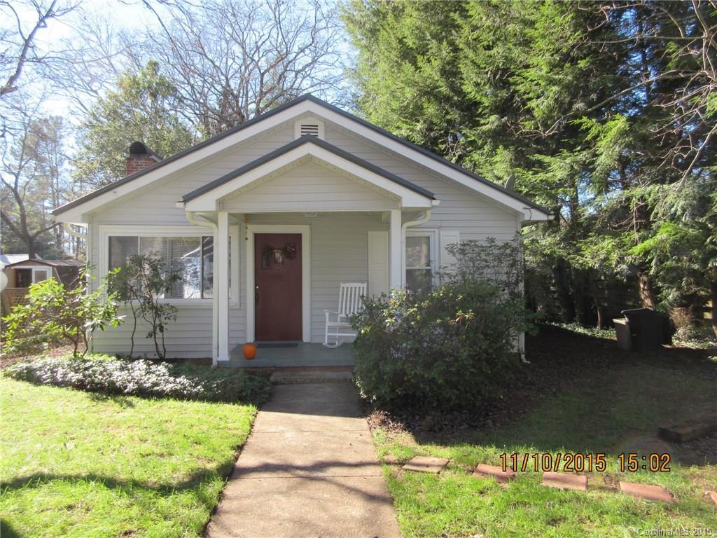 84 Varsity St., Brevard, NC 28712