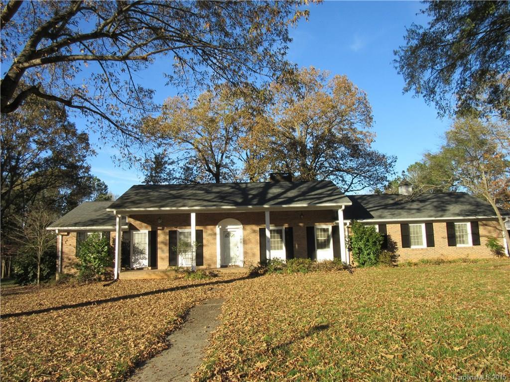 608 Hazelwood Dr., Albemarle, NC 28001