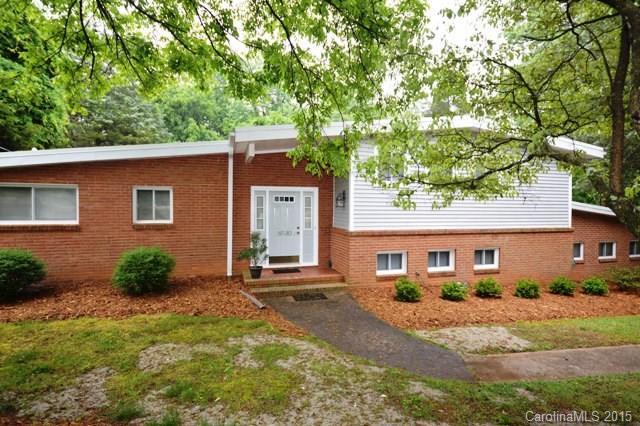 8530 Cedarbrook Dr., Charlotte, NC 28215