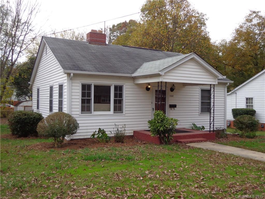 1208 Mccray St., Monroe, NC 28112