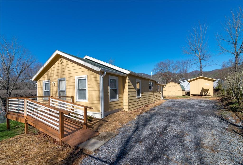 267 Avena Rd. #7 & 8, Black Mountain, NC 28711