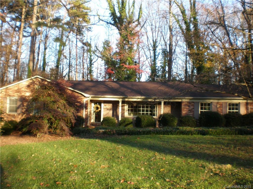 453 Heathcote Dr., Statesville, NC 28677