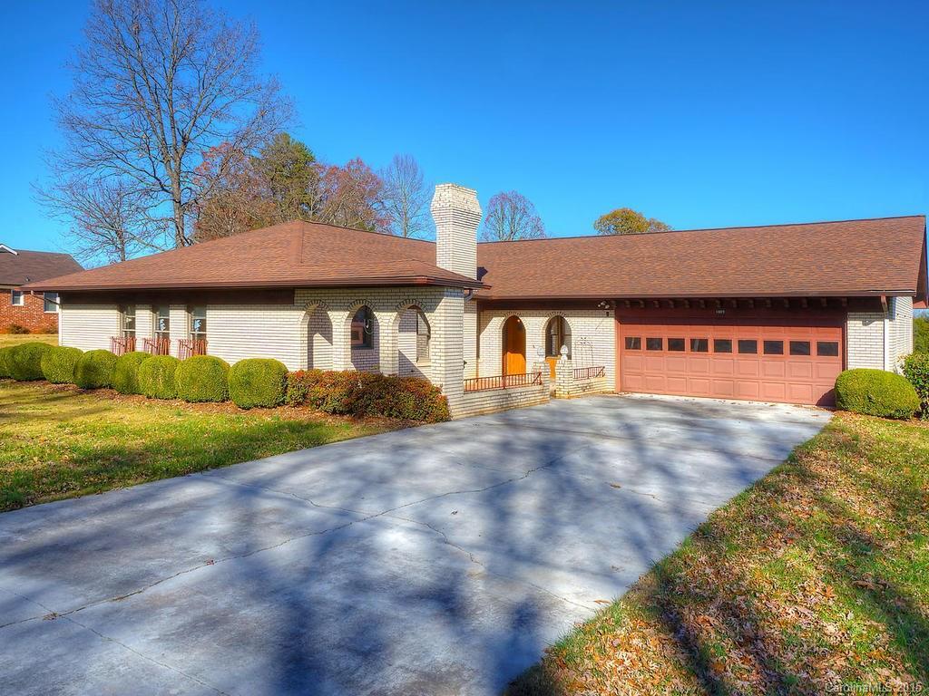 1809 Barkley Rd., Statesville, NC 28677