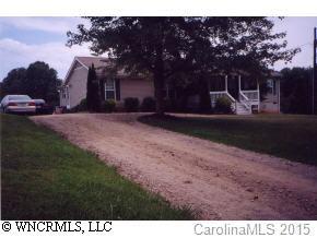 7 Mountain Drive, Candler, NC 28715