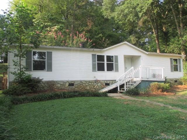 6735 Emerald Isle Dr., Sherrills Ford, NC 28673