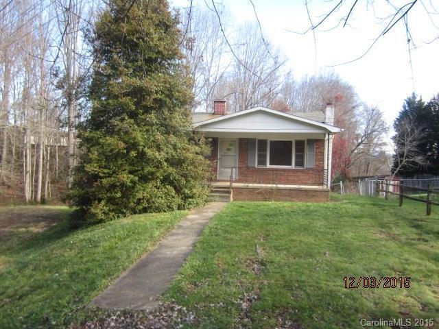 29 Cedar Hill Cir., Asheville, NC 28806