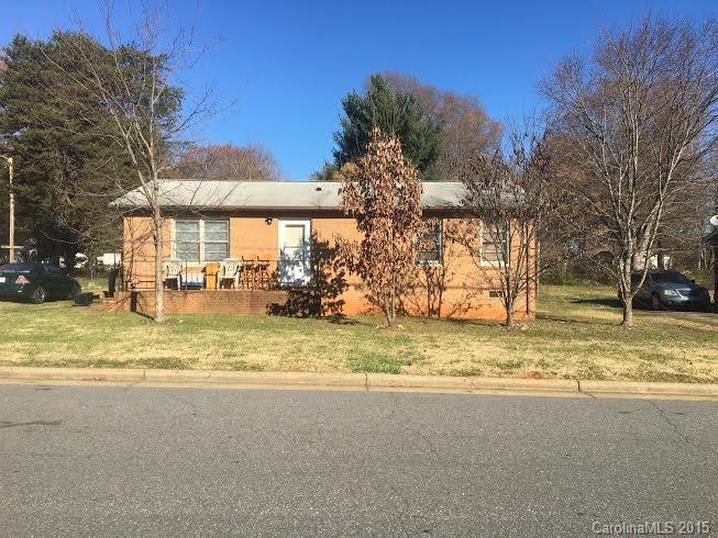1420 Yadkin St., Statesville, NC 28677