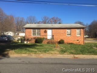 1402 Yadkin St., Statesville, NC 28677