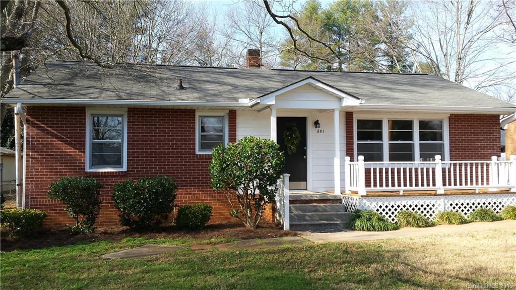 681 N Bost St. #12, Statesville, NC 28677