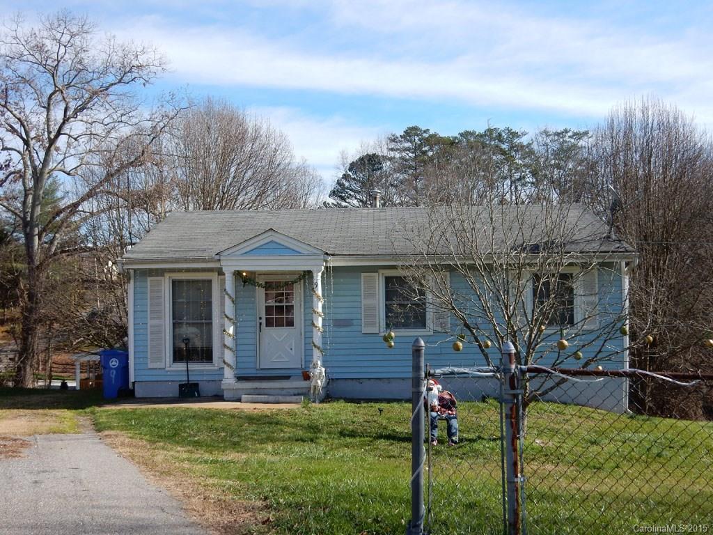 9 Eva Cir., Asheville, NC 28806