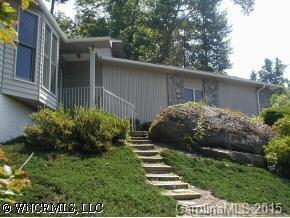 28 Loggers Run, Hendersonville, NC 28739