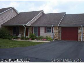 408 Pocono Ct, Arden, NC 28704