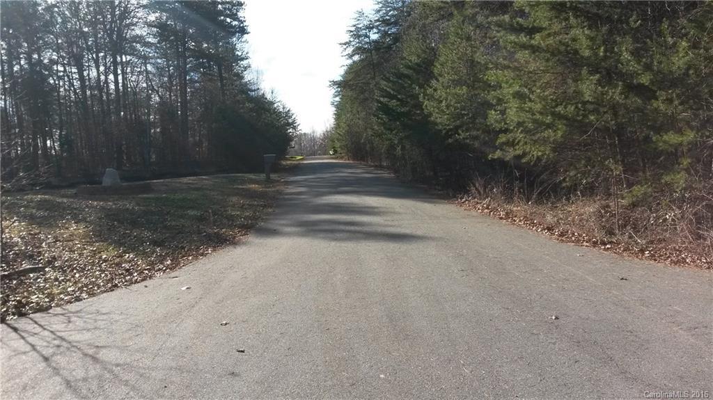 3613 Still Knoll Ln., Sherrills Ford, NC 28673