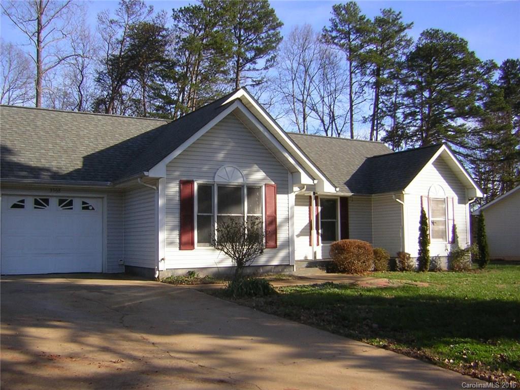 3568 Carington Ln., Statesville, NC 28625