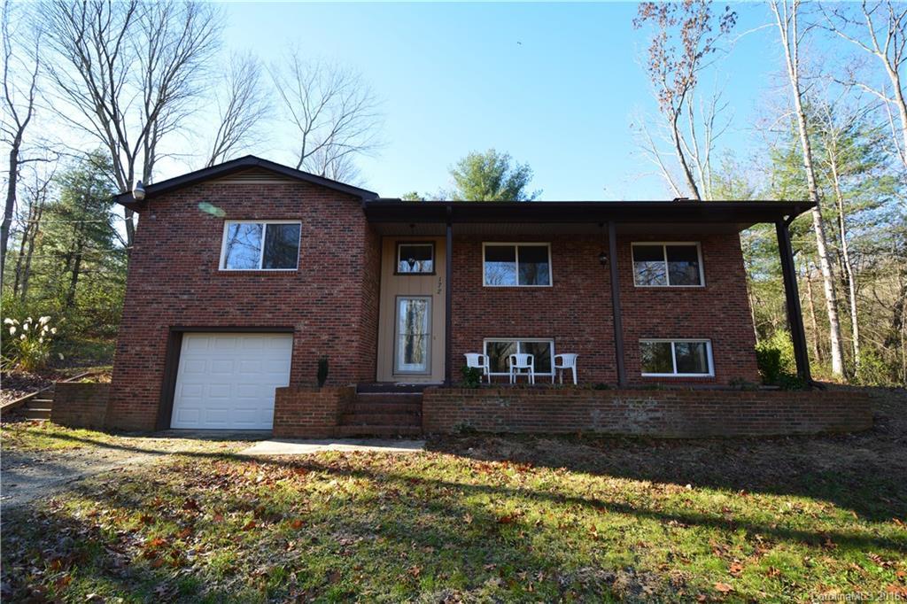 172 Bostwick Rd., Hendersonville, NC 28791