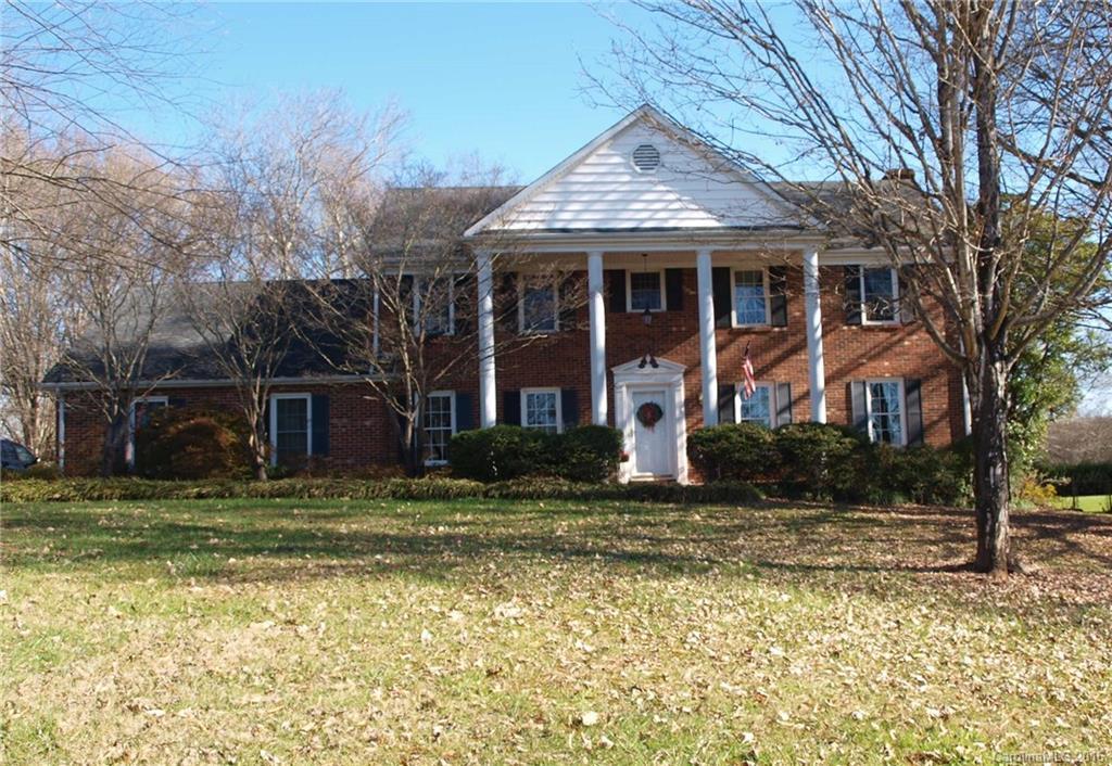 3720 9th Street Dr., Hickory, NC 28601