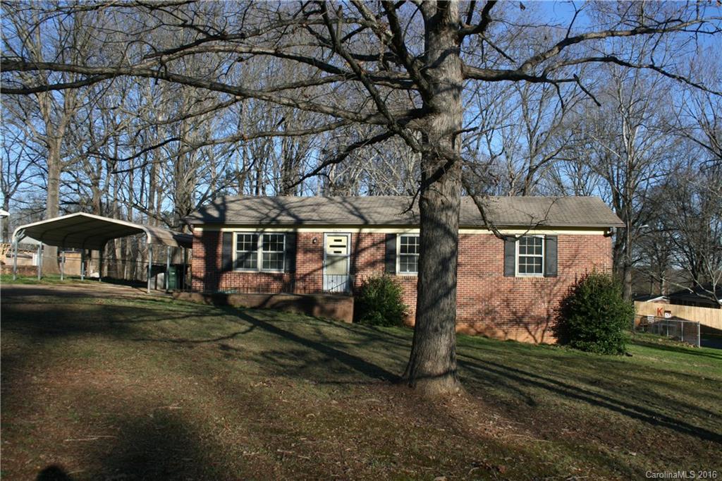 3424 Dove Ln., Gastonia, NC 28056
