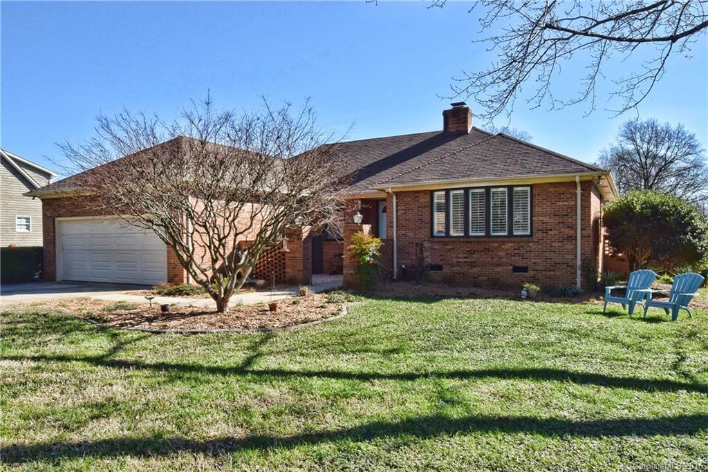 10610 Washam Potts Rd., Cornelius, NC 28031