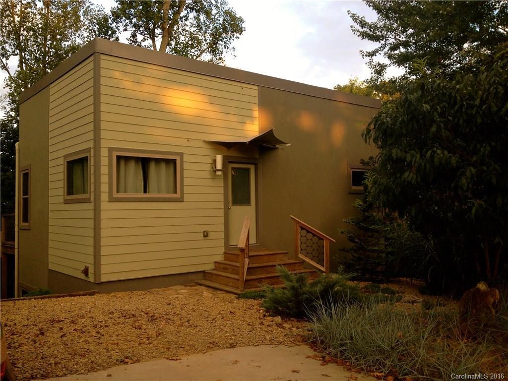 360 Riverview Dr., Asheville, NC 28806