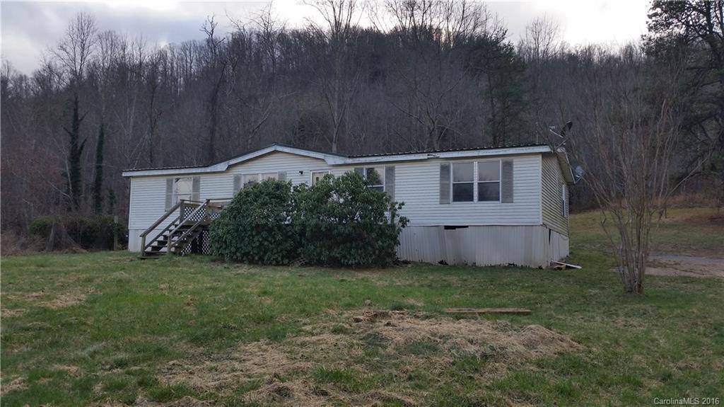 44 Hemlock Ln., Leicester, NC 28748