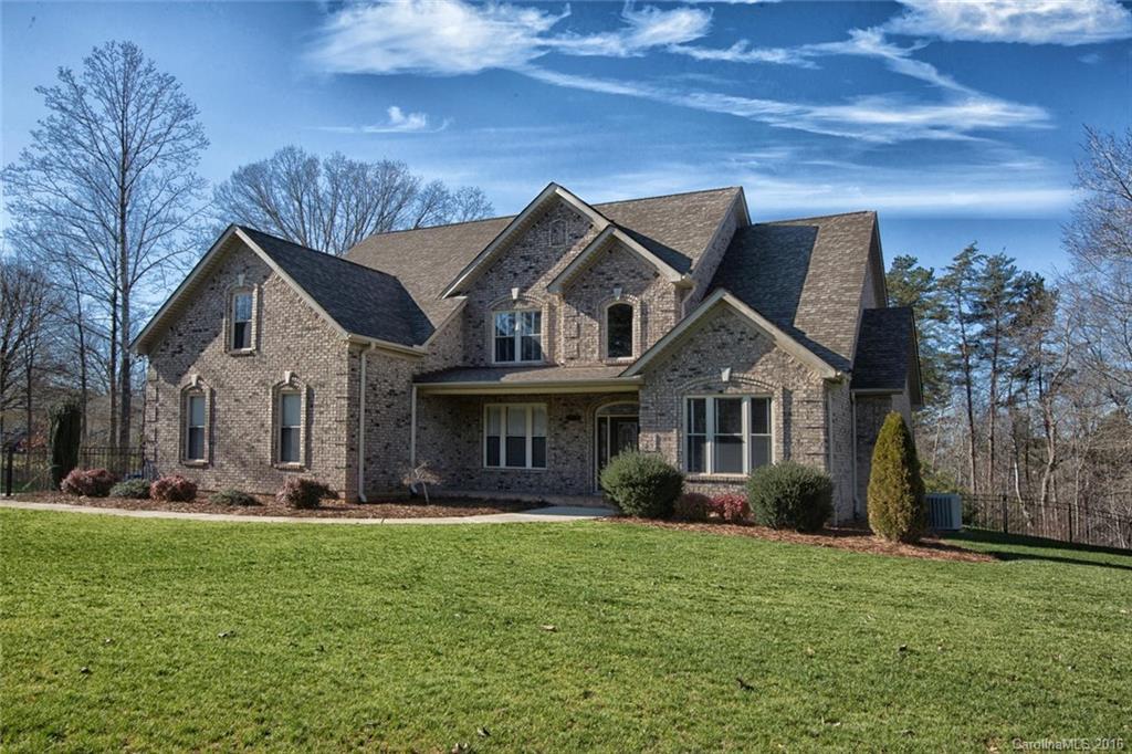 532 Pineville Rd., Statesville, NC 28677