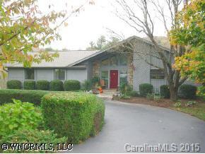 15 Highlander Lane, Hendersonville, NC 28792