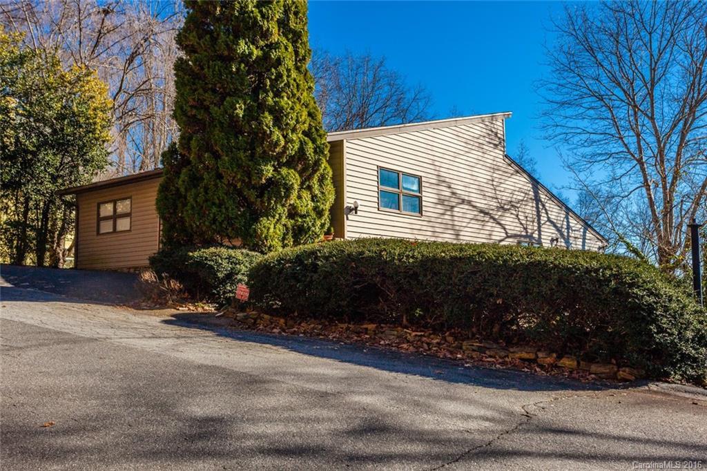 328 Youngs Mountain Dr. #9, Lake Lure, NC 28746