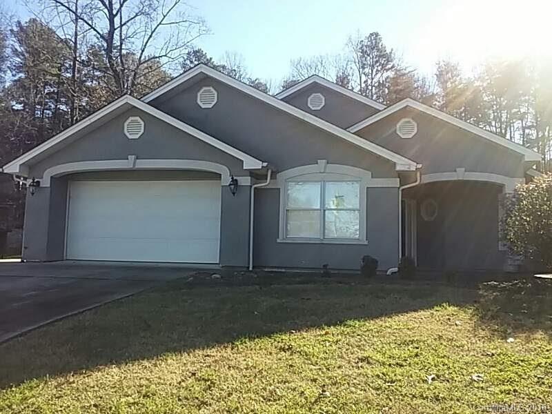 8022 Golf Course Dr., Denver, NC 28037