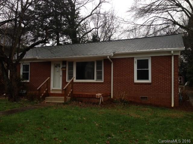 221 Brevard St., Statesville, NC 28677