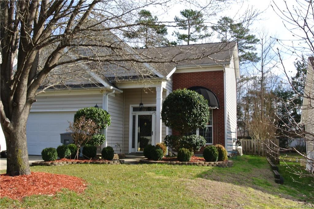 4522 Keeneland Ln., Charlotte, NC 28216