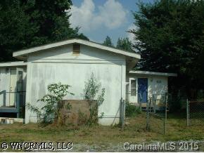 1213 Easy St., Hendersonville, NC 28791