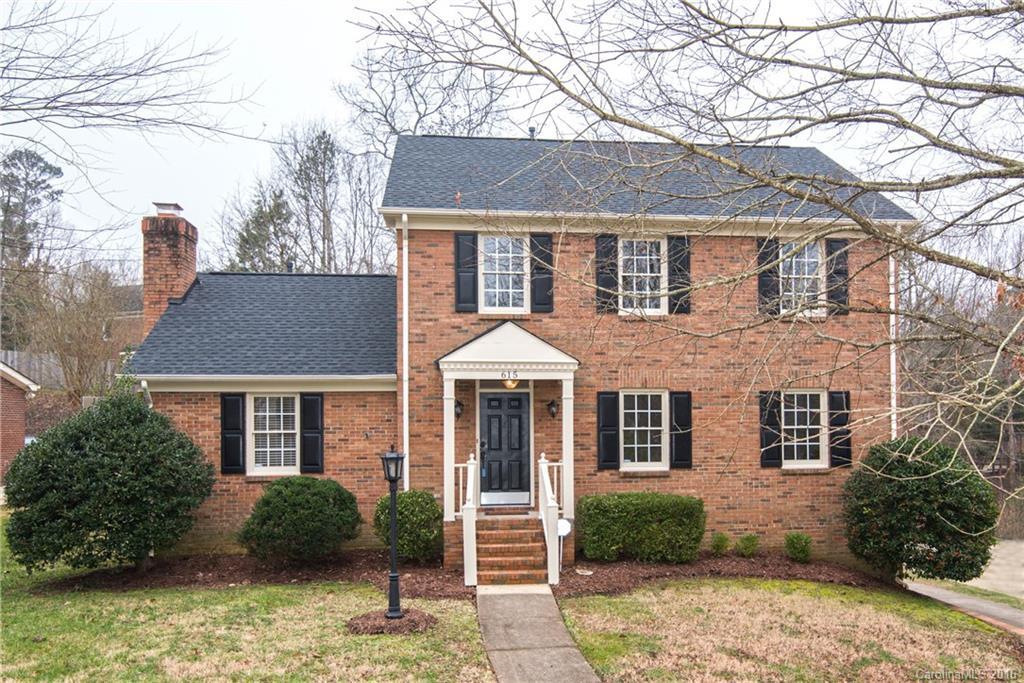 615 Laurel Fork Dr., Matthews, NC 28105