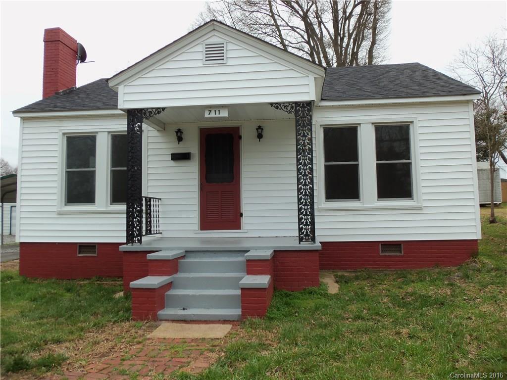 711 Briarwood St., Kannapolis, NC 28081
