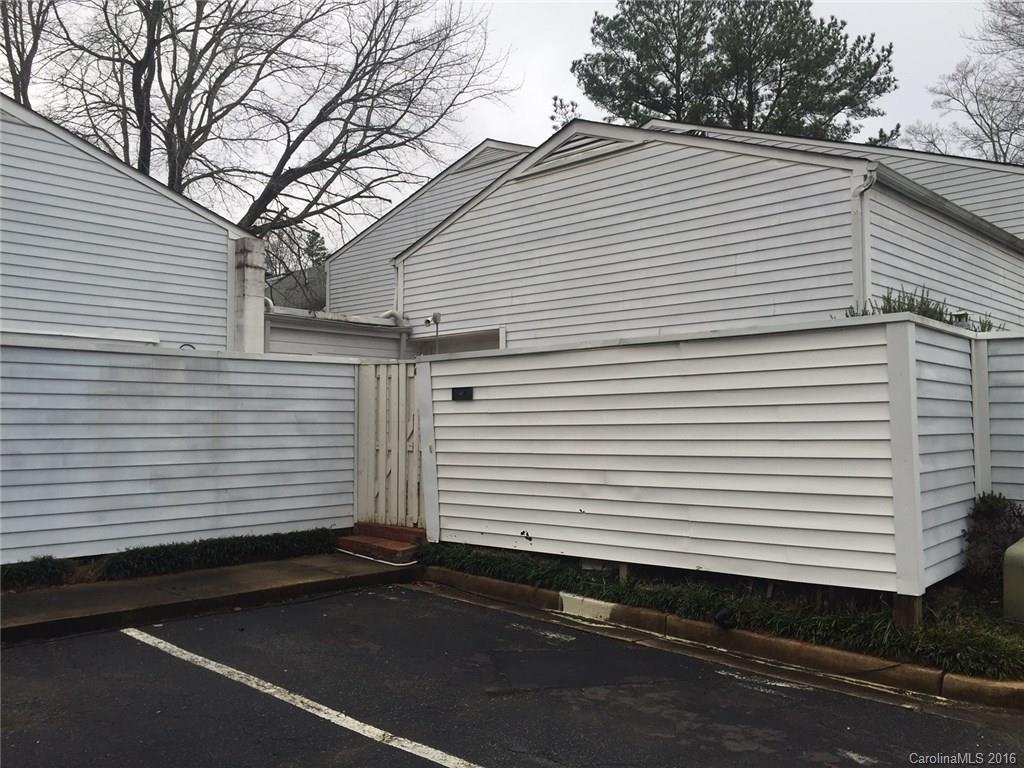 7406 Mystic Ln., Charlotte, NC 28227