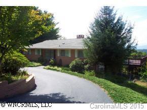 289 Orchard Circle, Hendersonville, NC 28739