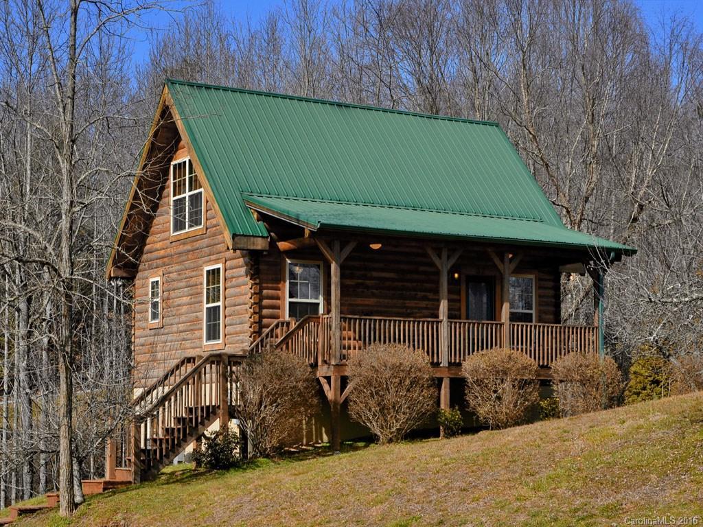 32 E Dream St., Hendersonville, NC 28792