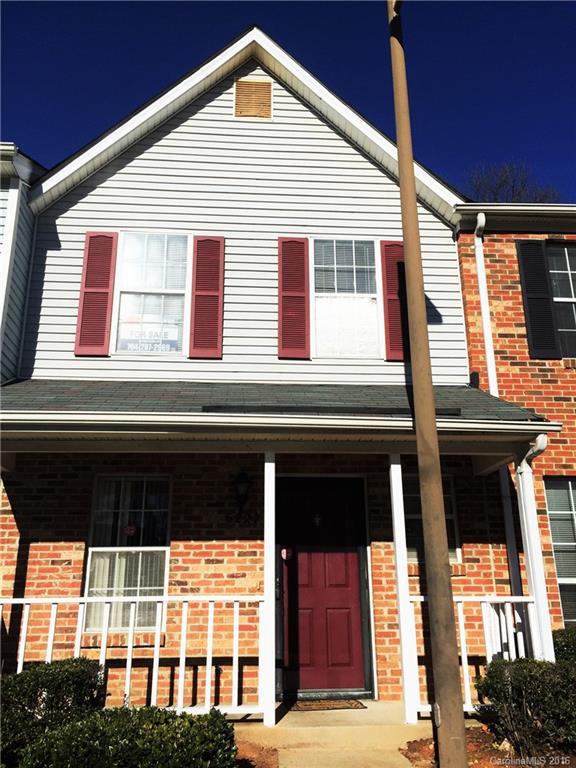 6227 Windsor Gate Ln., Charlotte, NC 28215