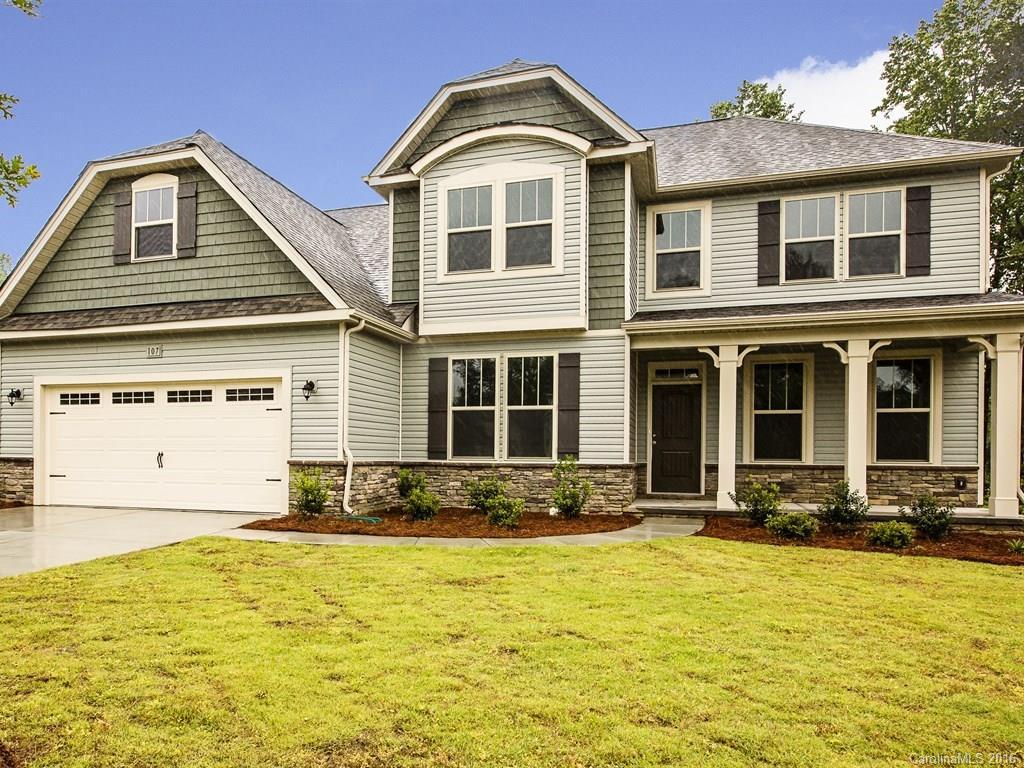 107 Timberfalls Ct., Mooresville, NC 28115