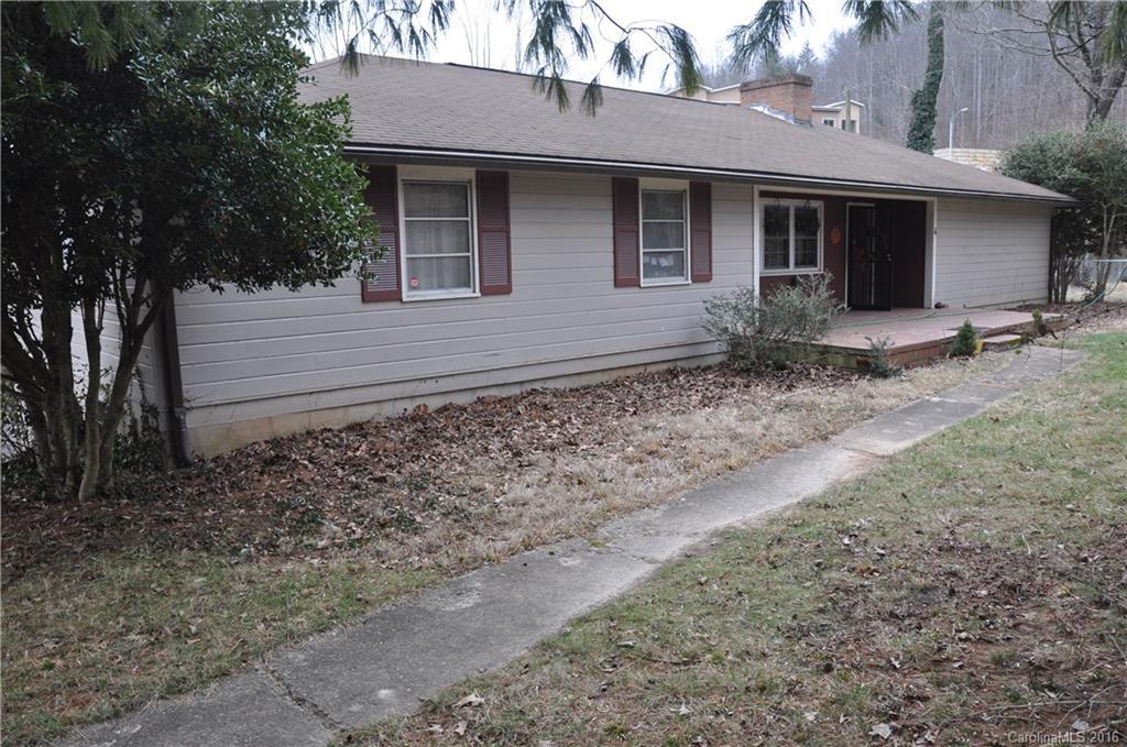 4 Rollingwood Rd., Asheville, NC 28805