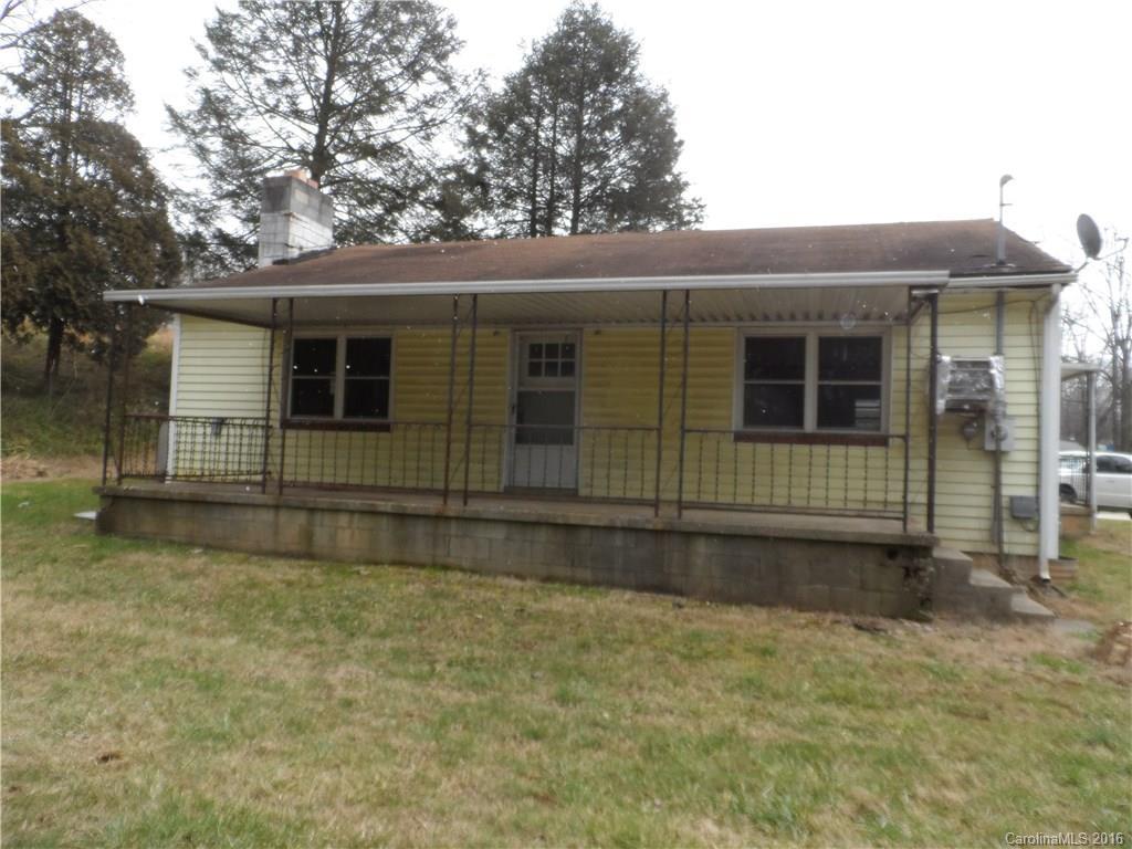 65 Brookdale Rd., Asheville, NC 28804